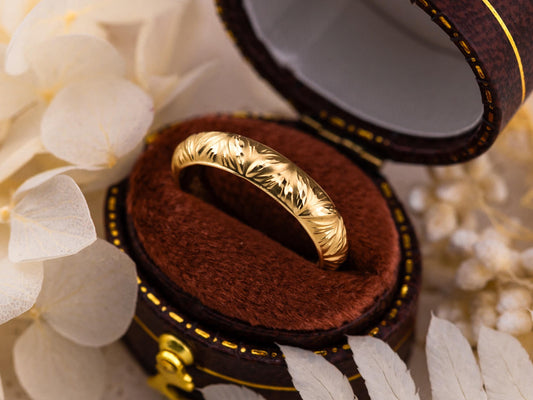 Gold leaf wedding band vintage wedding band nature inspired 4mm solid 14k yellow gold band, size 6