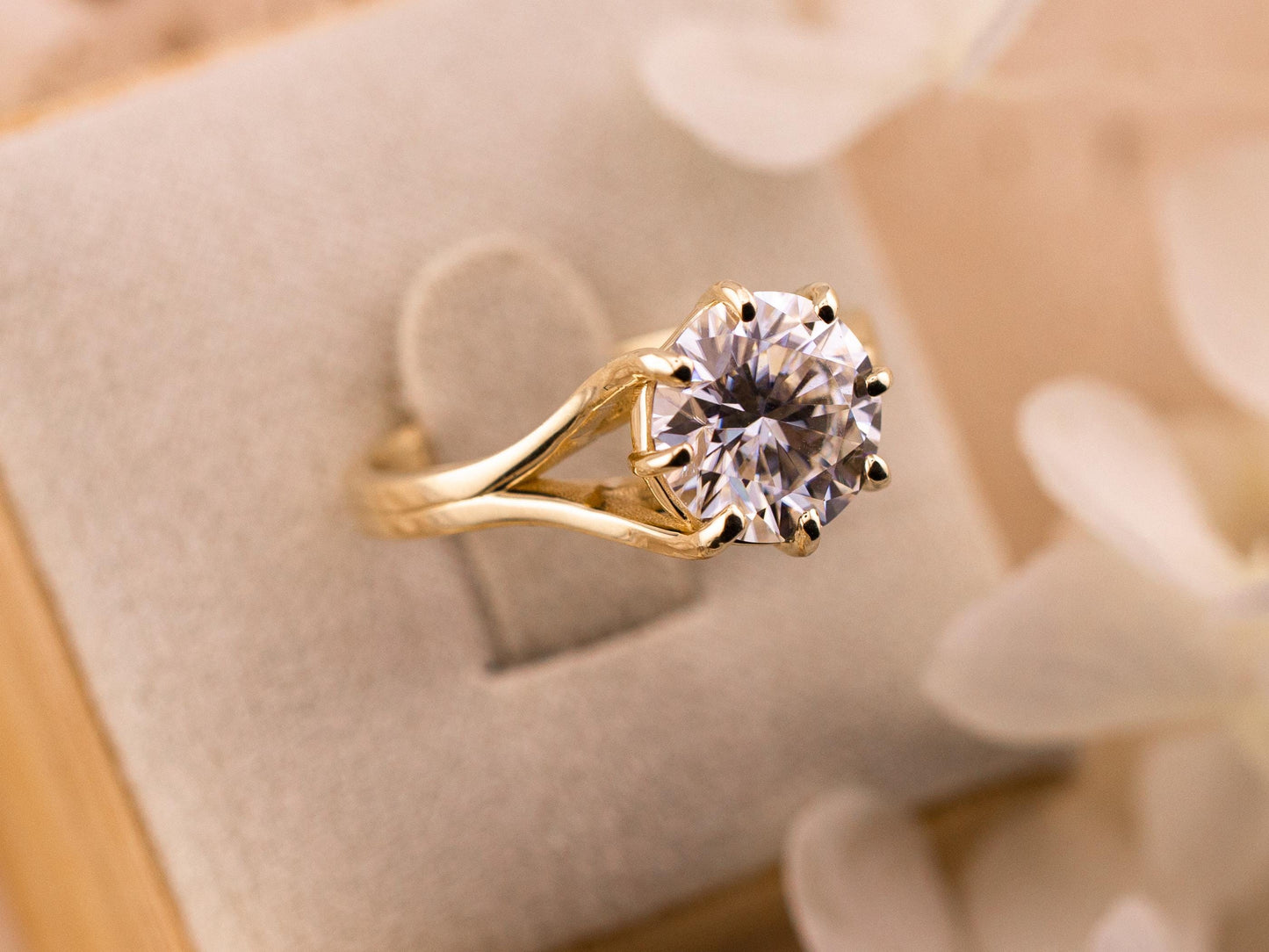 Round cut engagement ring split shank lab grown diamond ring moissonite ring 3 carat 14k solid yellow gold IGI certified vintage inspired