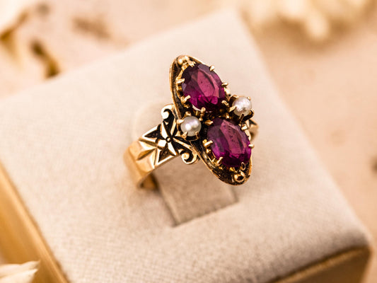 Vintage garnet and pearl ring 14k solid yellow gold Victorian ring antique vertical ring, size 4.5