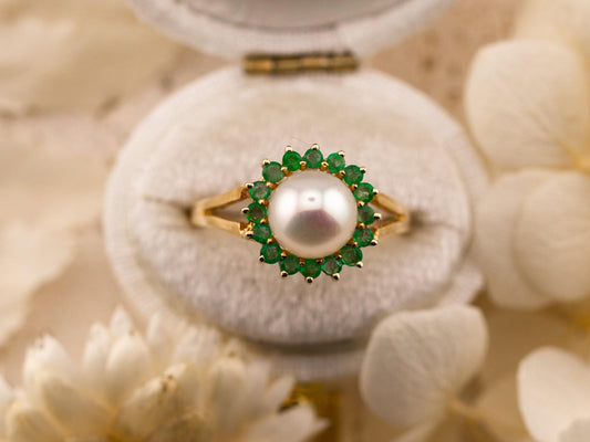 Vintage pearl and emerald ring pearl halo ring 14k solid yellow gold statement or engagement ring genuine antique vintage ring, size 7