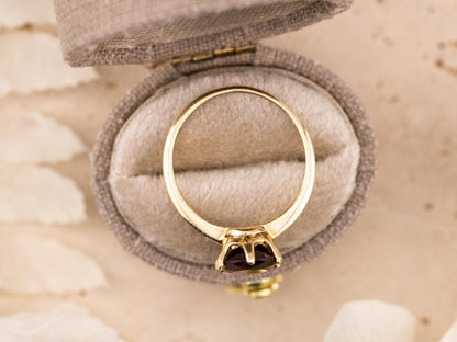 Vintage Garnet Ring Flower Ring 14k Solid Gold Ring January Birthstone ring, size 3.5