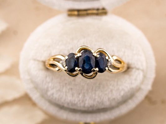 Vintage Sapphire Ring oval three stone sapphire ring 14k solid yellow gold antique ring vintage ring split shank bypass ring, size 7.5