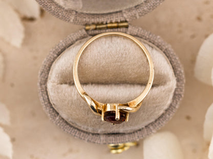 Vintage Garnet ring flower ring 10k solid gold ring January Birthstone ring, size 6