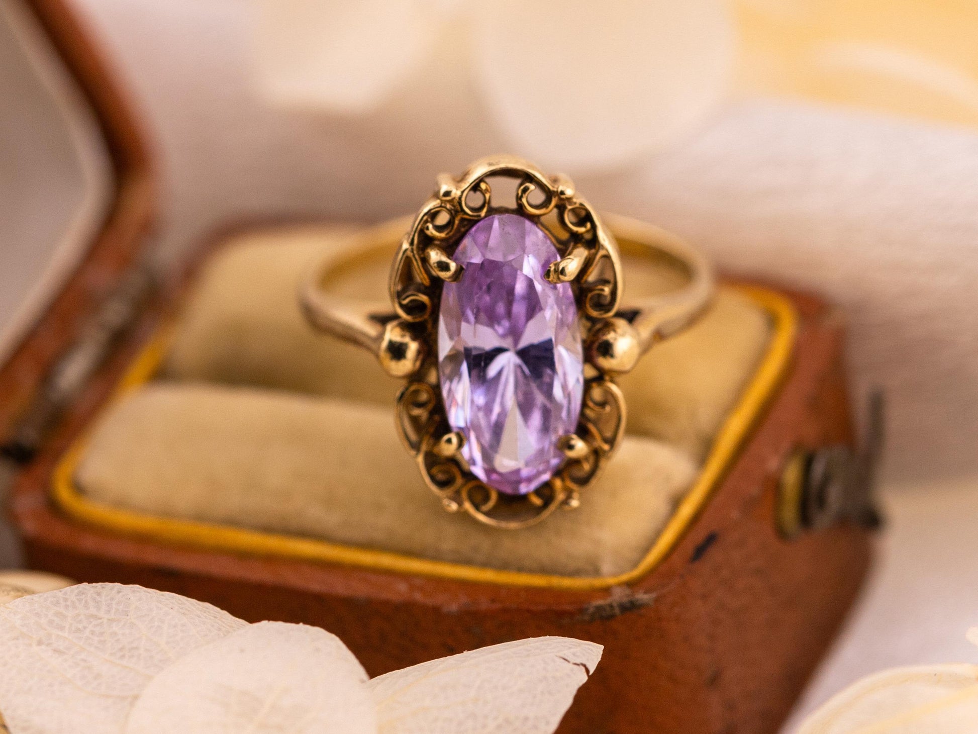 Vintage amethyst ring filigree ring 10k solid yellow gold ring oval cut amethyst, Size 5.5