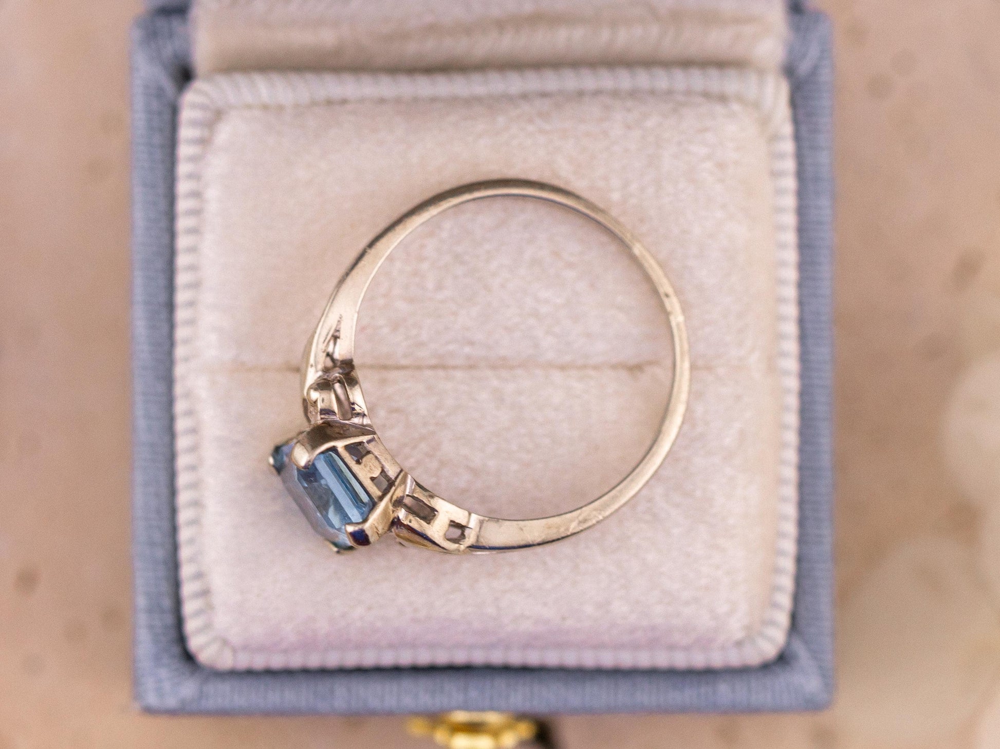Vintage topaz ring emerald cut blue topaz 10k solid white gold ring bypass ring