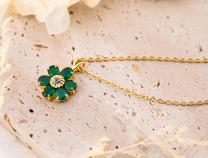 Flower necklace pendant 18k plated gold necklace nature inspired necklace floral necklace green agate and diamond necklace 18 inch chain