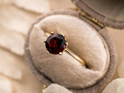 Vintage Garnet Ring Flower Ring 14k Solid Gold Ring January Birthstone ring, size 3.5