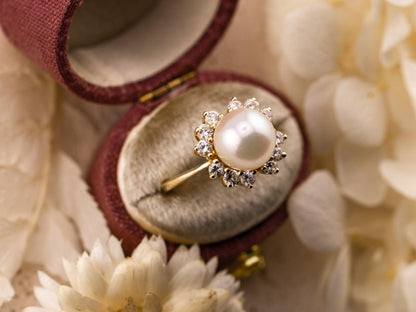 Vintage pearl and diamond ring 14k solid yellow gold statement or engagement ring genuine antique vintage ring, size 5