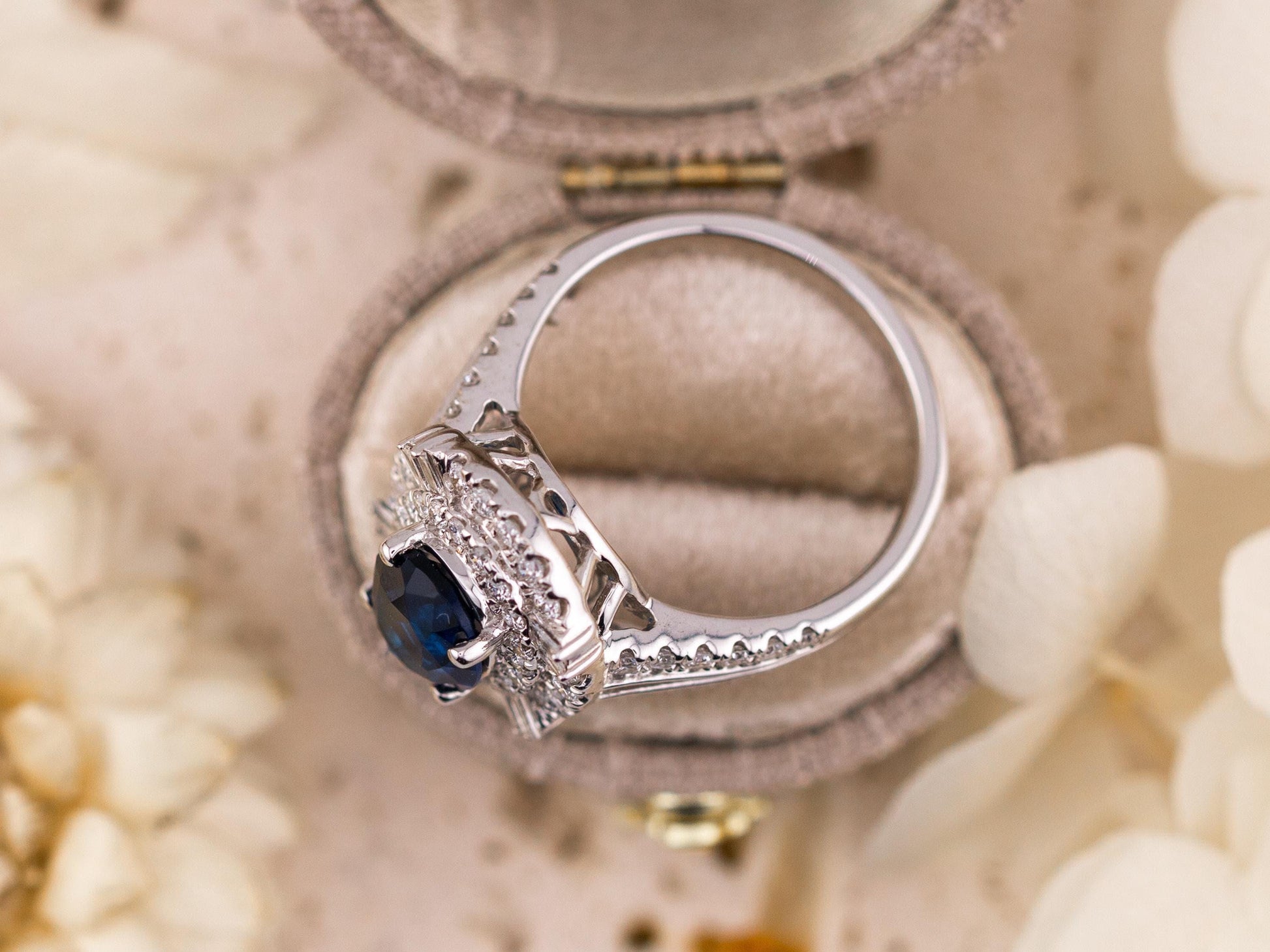 Sapphire and diamond ring solid sterling silver ring engagement or statement ring oval cut 2.45ct lab grown sapphire ring, size 7