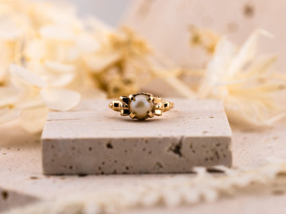 Vintage pearl ring 14k solid yellow gold statement or engagement ring genuine antique ring vintage ring, size 5