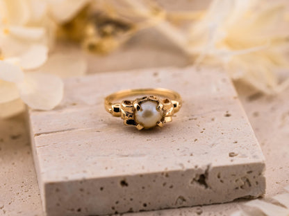 Vintage pearl ring 14k solid yellow gold statement or engagement ring genuine antique ring vintage ring, size 5