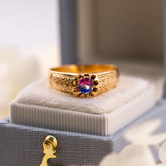 Vintage Floral 14k Gold Belcher Ring, Red White Blue Gemstone, Size 9.75