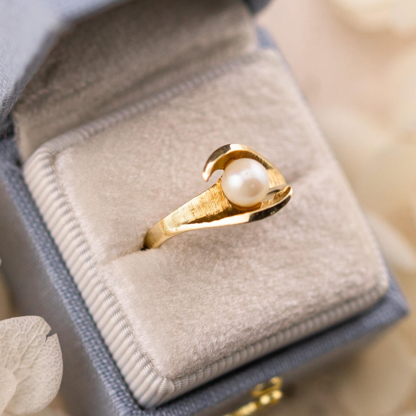 Vintage 14k Gold Pearl Ring: Bypass Statement Ring, Size 5.5