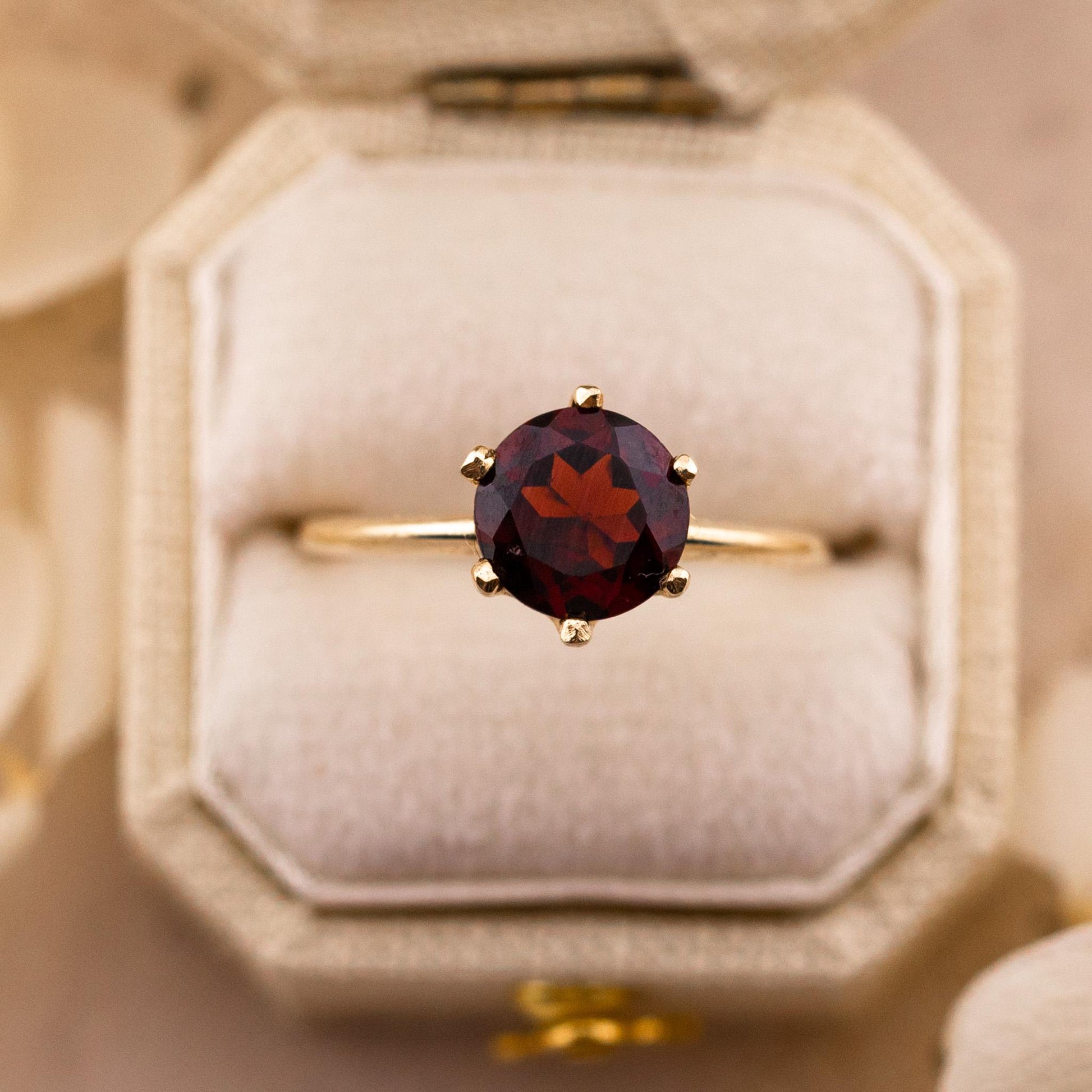 Vintage Garnet Ring, 14k Solid Gold January Birthstone