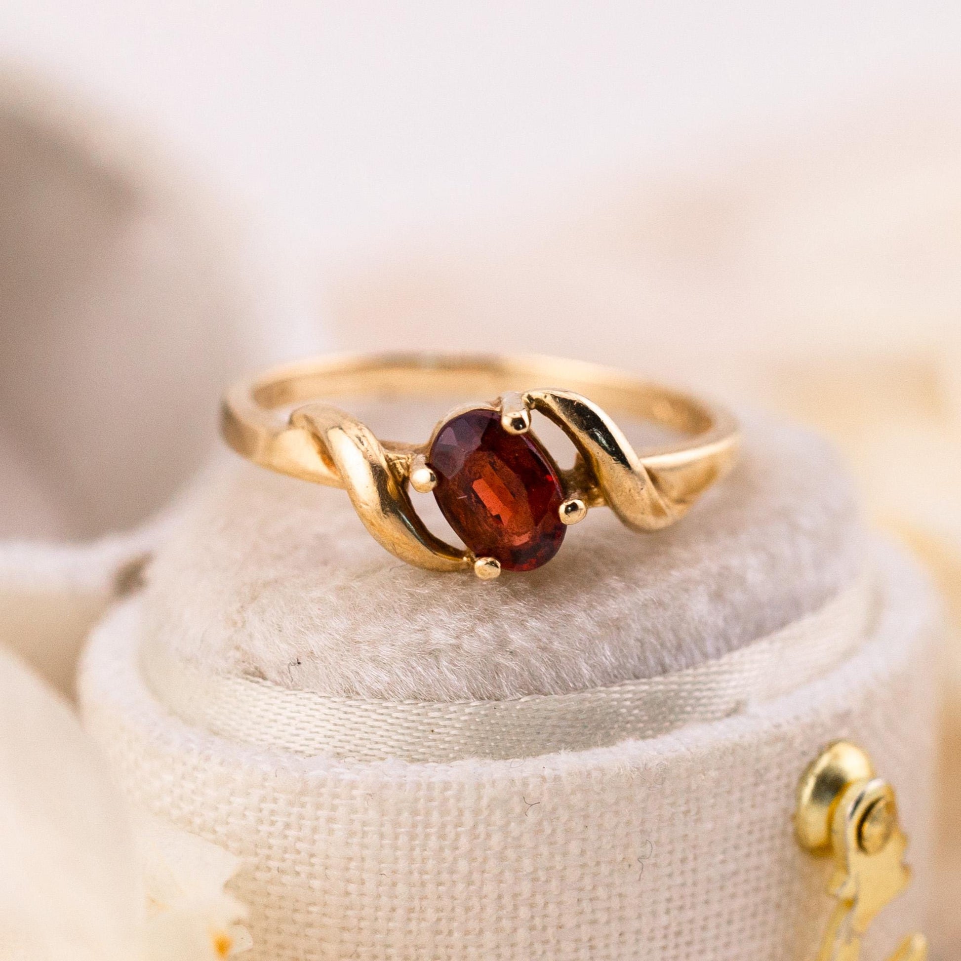 Vintage 10k Gold Garnet Ring, January Birthstone, Size 6