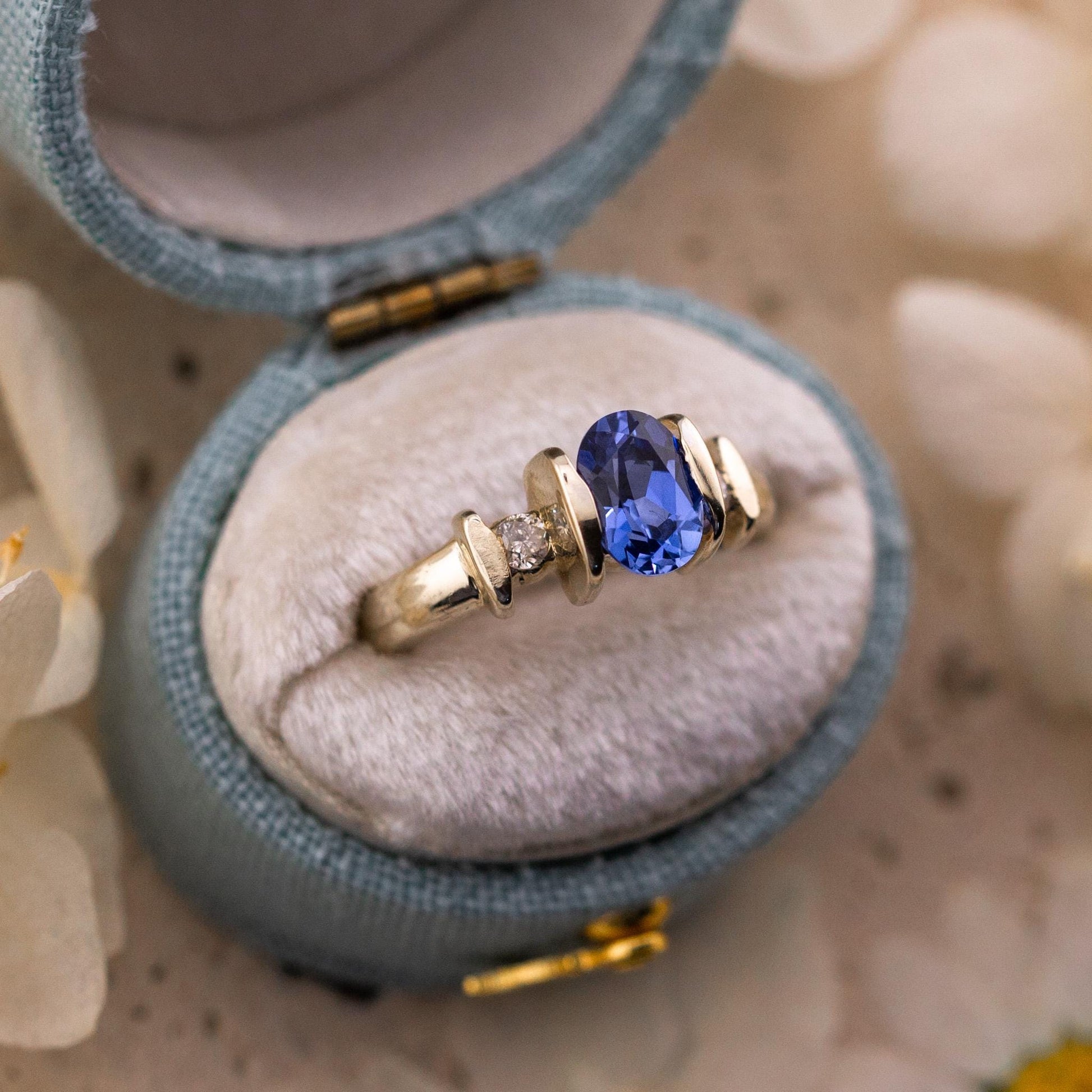 Sapphire and diamond ring three stone ring 9k solid white gold ring with lab grown ethical sapphire and natural diamonds, size 4.75