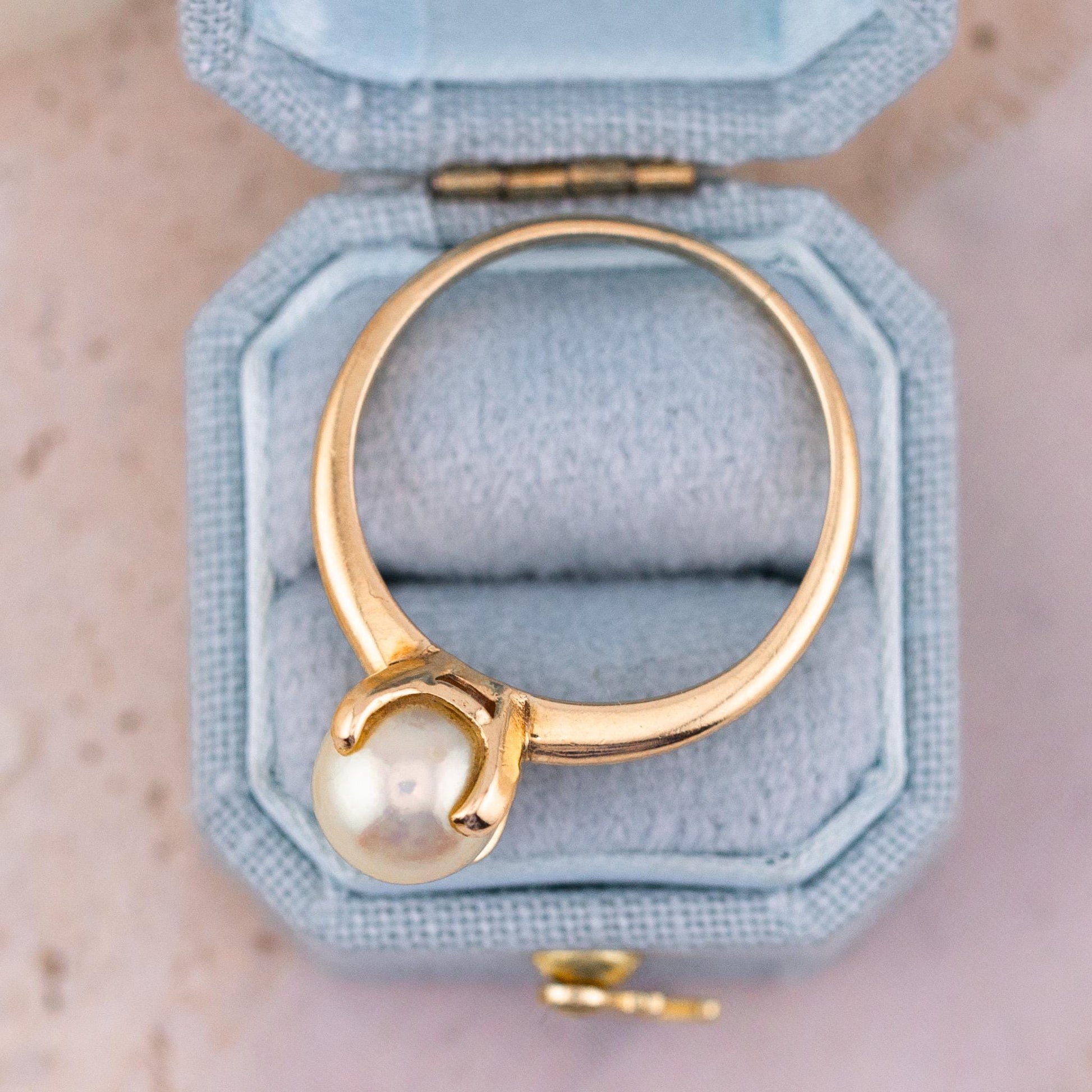 Vintage Cultured Pearl Ring, 14k Solid Gold, Size 8