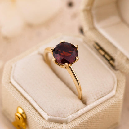 Vintage Garnet Ring, 14k Solid Gold January Birthstone