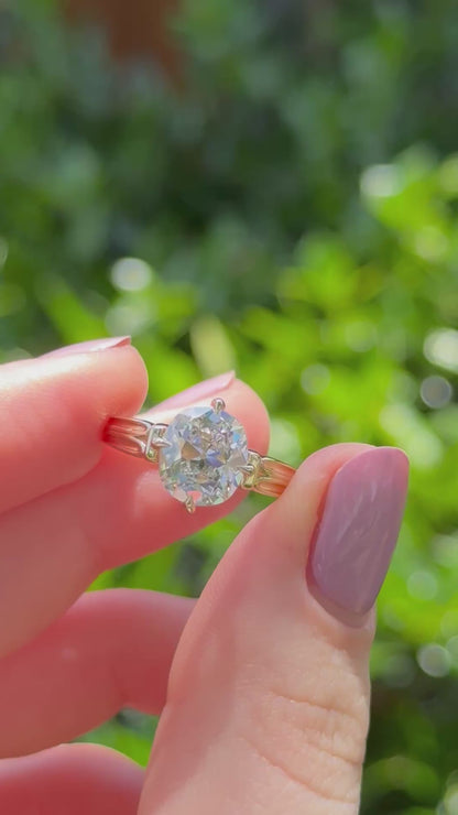 Video of the Harriet 3.01ct old mine cut solitaire ring