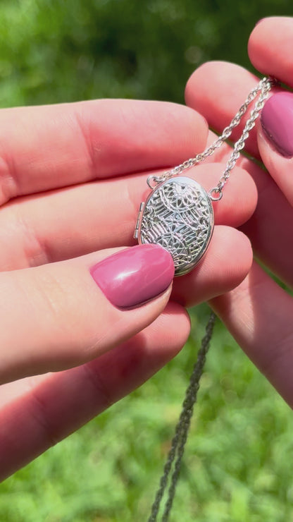 Vintage Sterling Silver Filigree Oval Locket Necklace
