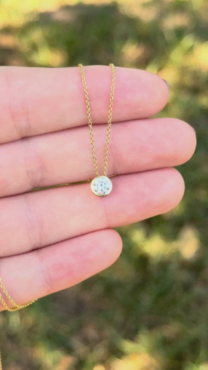 Video of the slider bezel lab diamond pendant in 14k gold