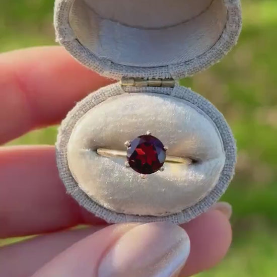 Vintage Garnet Ring, 14k Solid Gold January Birthstone
