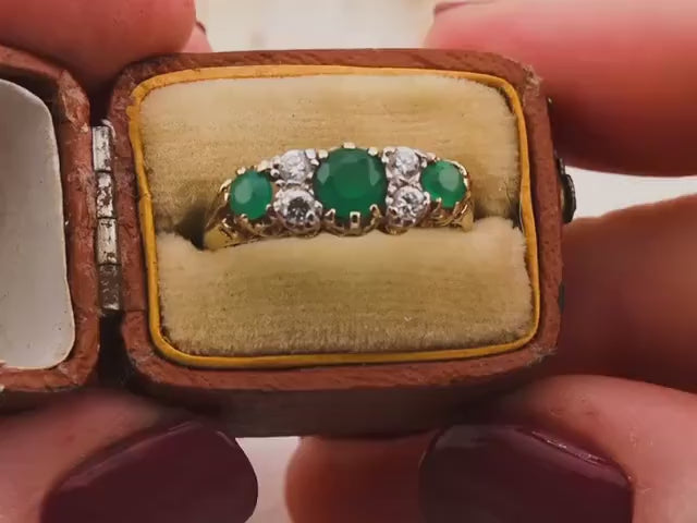 Vintage Green Agate Ring, 9K Yellow Gold Filigree, Size 8