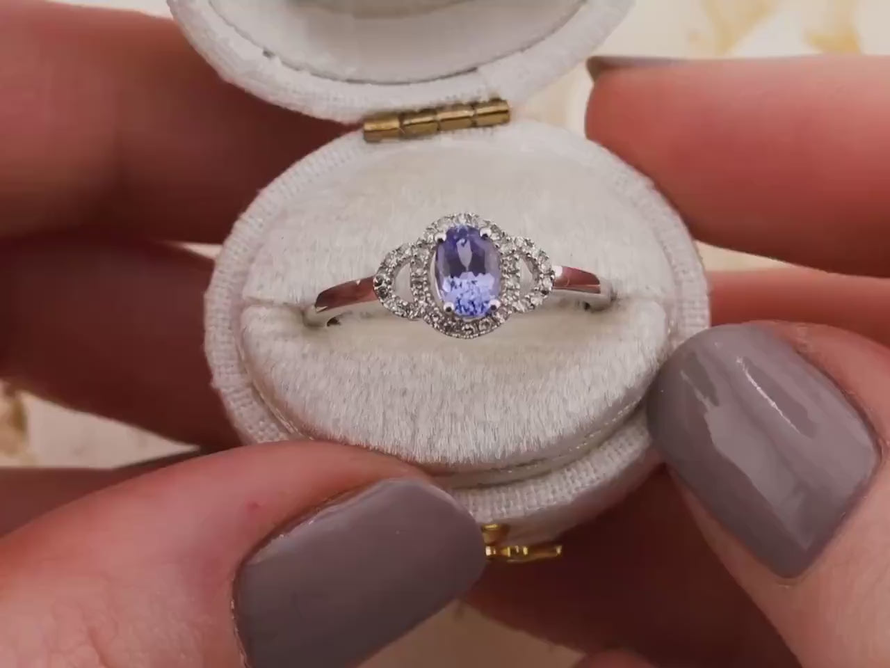 Tanzanite and diamond ring oval cut tanzanite with halo 10k solid white gold, size 7