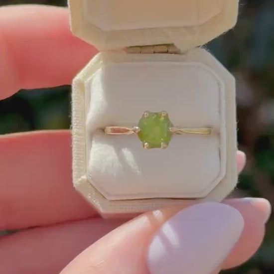 Vintage Peridot Ring, 14k Solid Yellow Gold, August Birthstone, Size 7