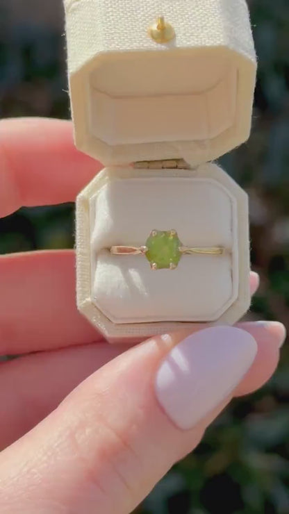 Vintage Peridot Ring, 14k Solid Yellow Gold, August Birthstone, Size 7