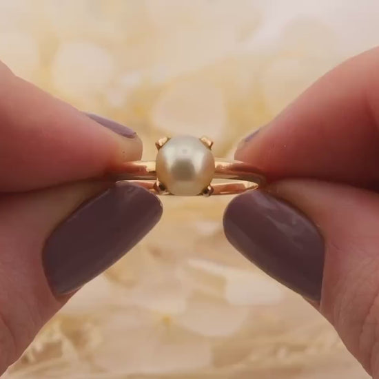Vintage pearl ring 14k solid gold statement or engagement ring cultured pearl genuine antique ring vintage ring, size 8