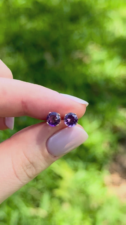 Vintage amethyst studs, 14k yellow gold