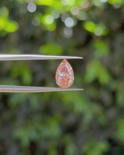 The Stone Archive · 2.57ct Fancy Vivid Pink VVS2 Pear Lab-Grown Diamond